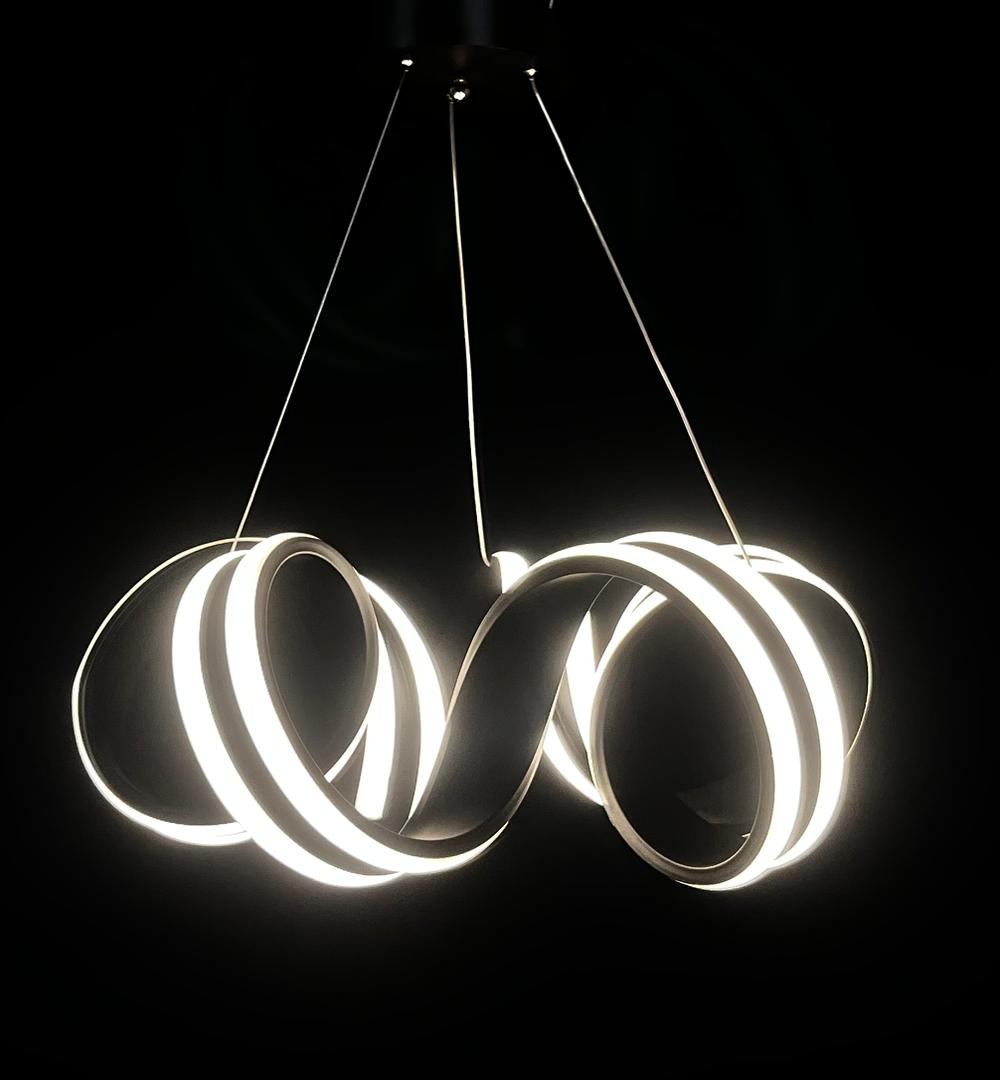 تولید و فروش عمده و تک لوستر مدرن نورانیوم در شهرک صنعتی قرچک